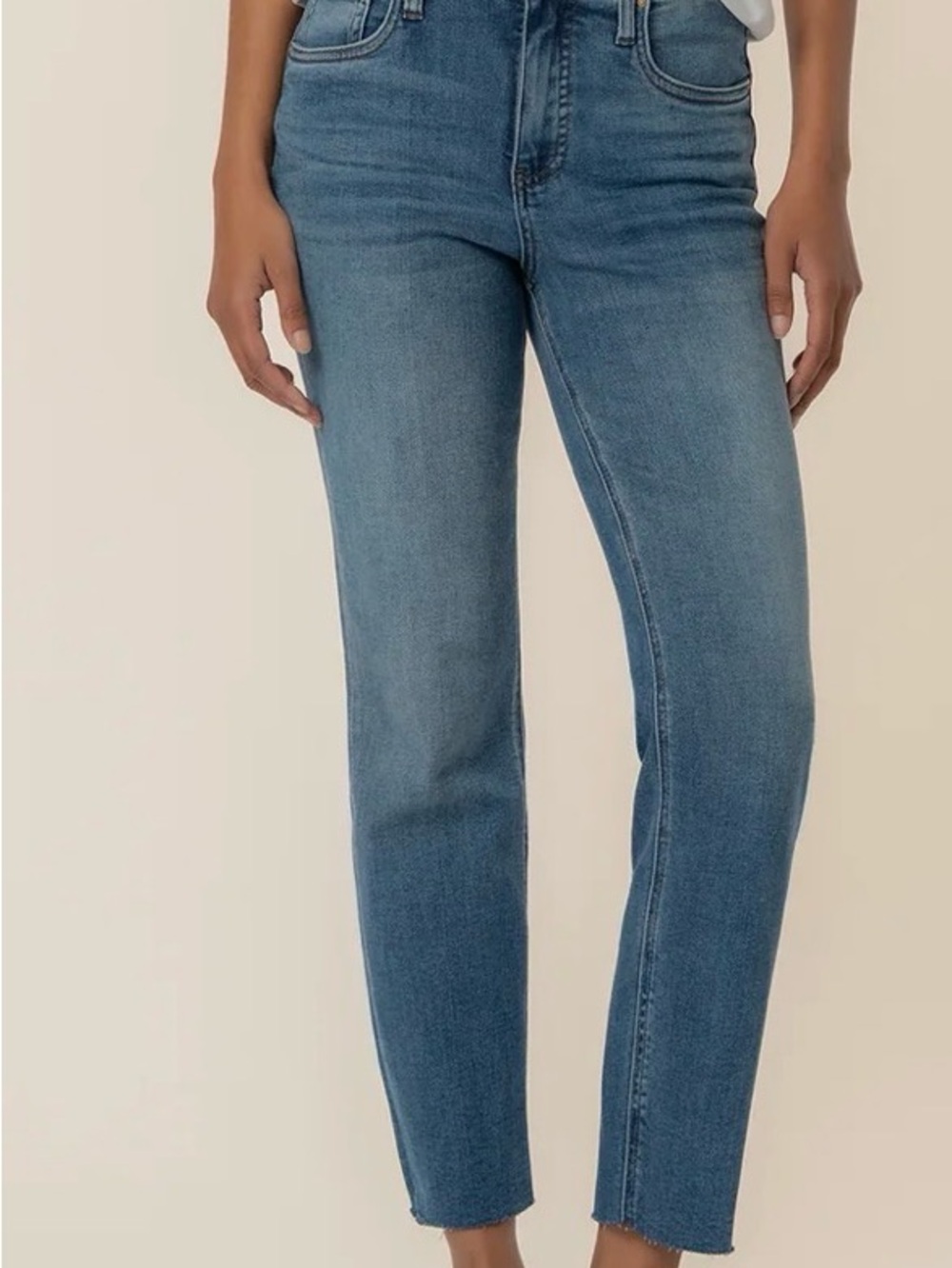 Kut From The Kloth Rachel Fab Ab Mom Jean High Rise Raw Hem Dark Wash
Size 6
